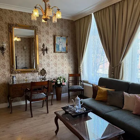 Luxurious Classical Dutch Styled In Centre Of - *