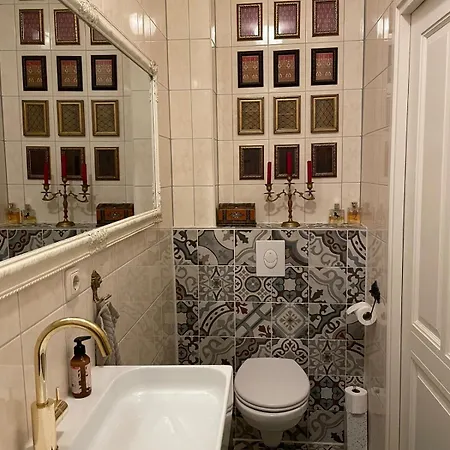 Luxurious Classical Dutch Styled In Centre Of - *