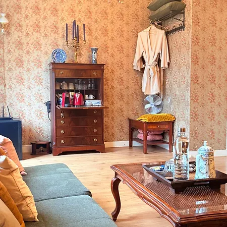 Luxurious Classical Dutch Styled In Centre Of - *